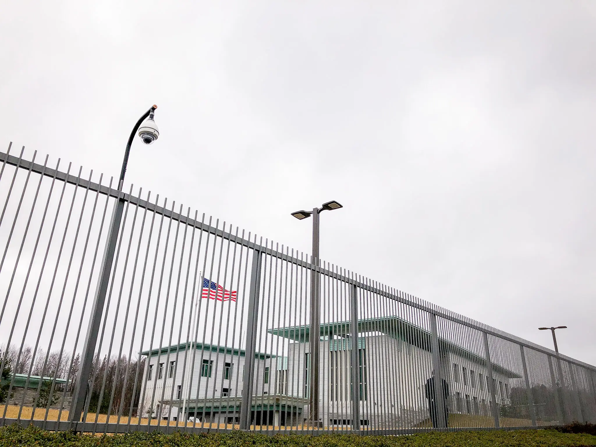 У Норвегії охоронця посольства США звинувачують у шпигунстві на користь Росії та Ірану